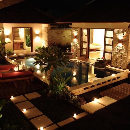 Villa Alex Семиняк Екстериор снимка